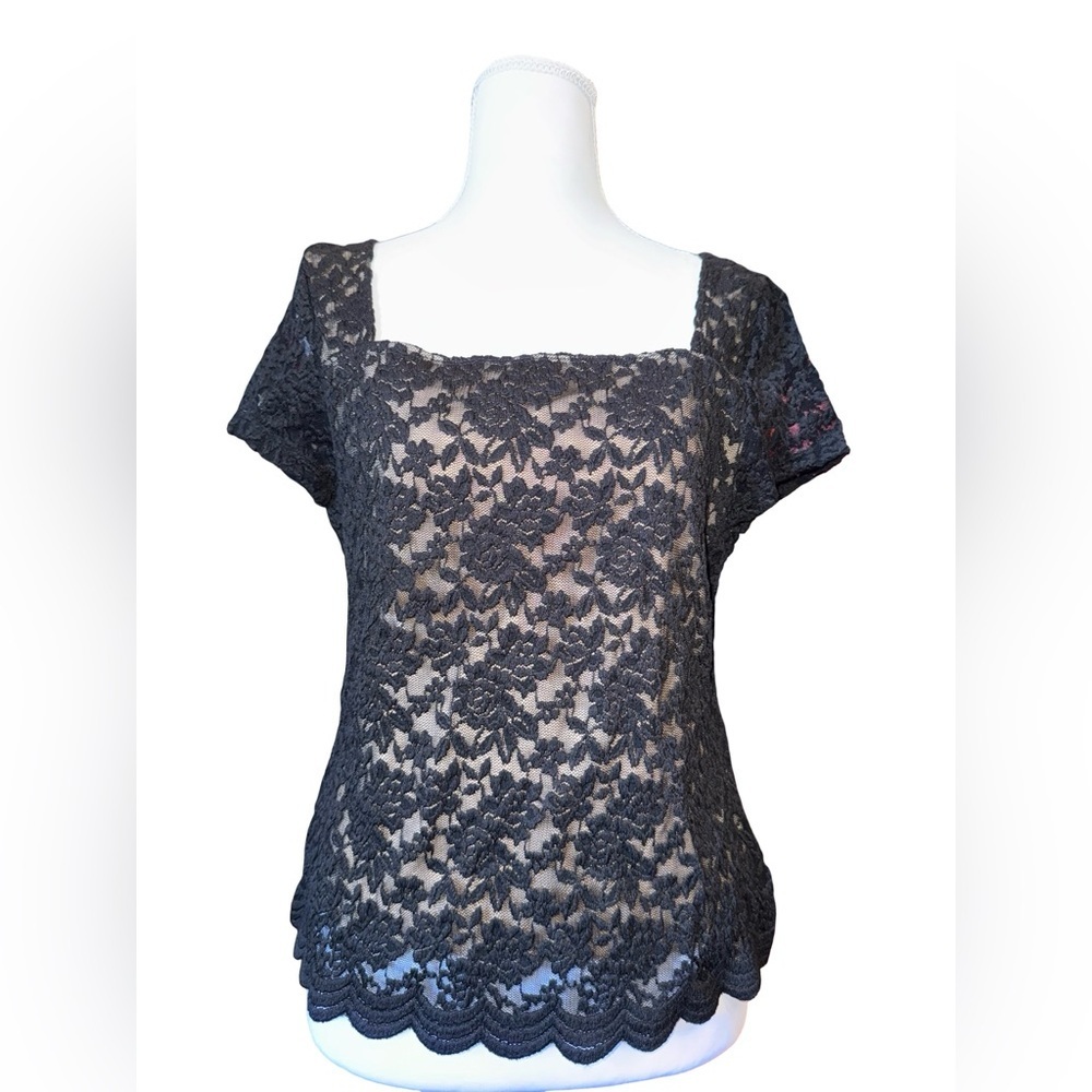 Vintage Dressbarn Black Lace Blouse Size M Sheer Floral Scalloped Hem Top Gothic